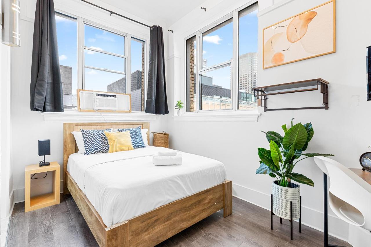 Le Sand & Stone Hotel Montréal Eksteriør bilde